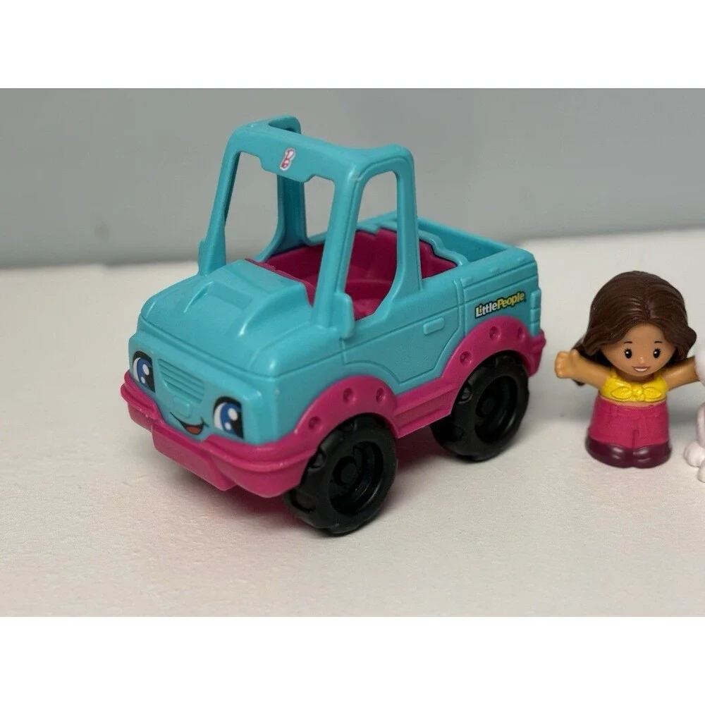 Lot Of Fisher Price Little People Barbie Dreamhouse Figures, Car, White Cat